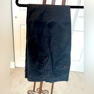 Abercrombie and Fitch Rustin Athletic Skinny Stretch Men’s pants in Black